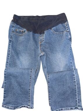 Maternity Blue Denim Capri Jeans with Stretch Waistband
